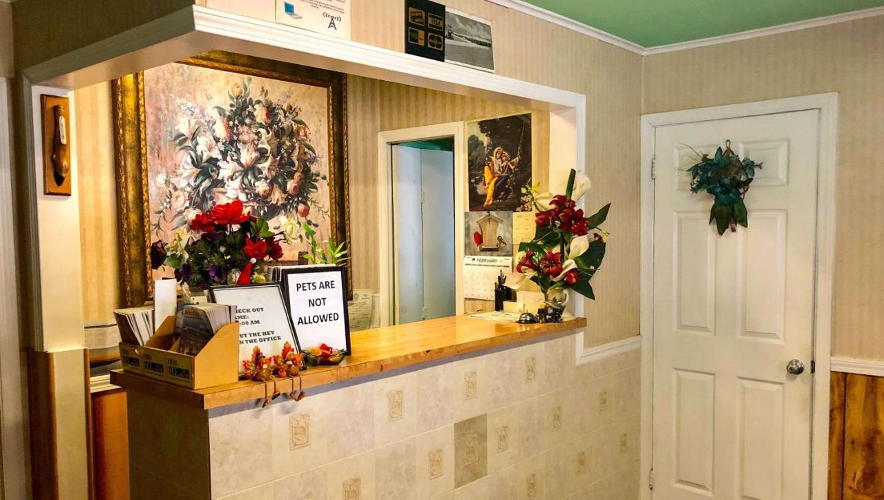 Pleasant Valley Motel West Stockbridge Bagian luar foto